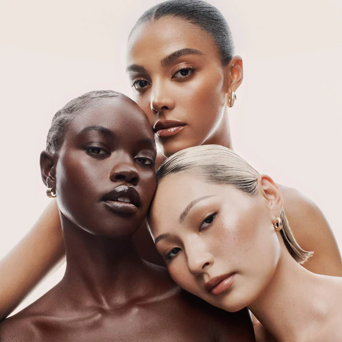 PATRICK TA Major Skin Hydra-Luxe Luminous Skin Perfecting Foundation For Natural Glow - Imagen 3