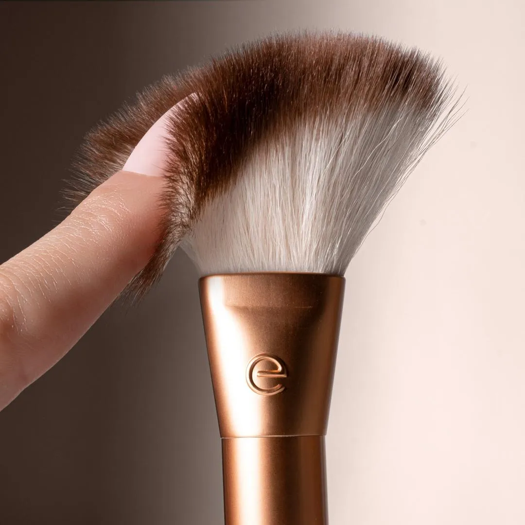 EcoTools Precious Metals Face Blend + Sculpt Brush & Sponge Set - Imagen 4