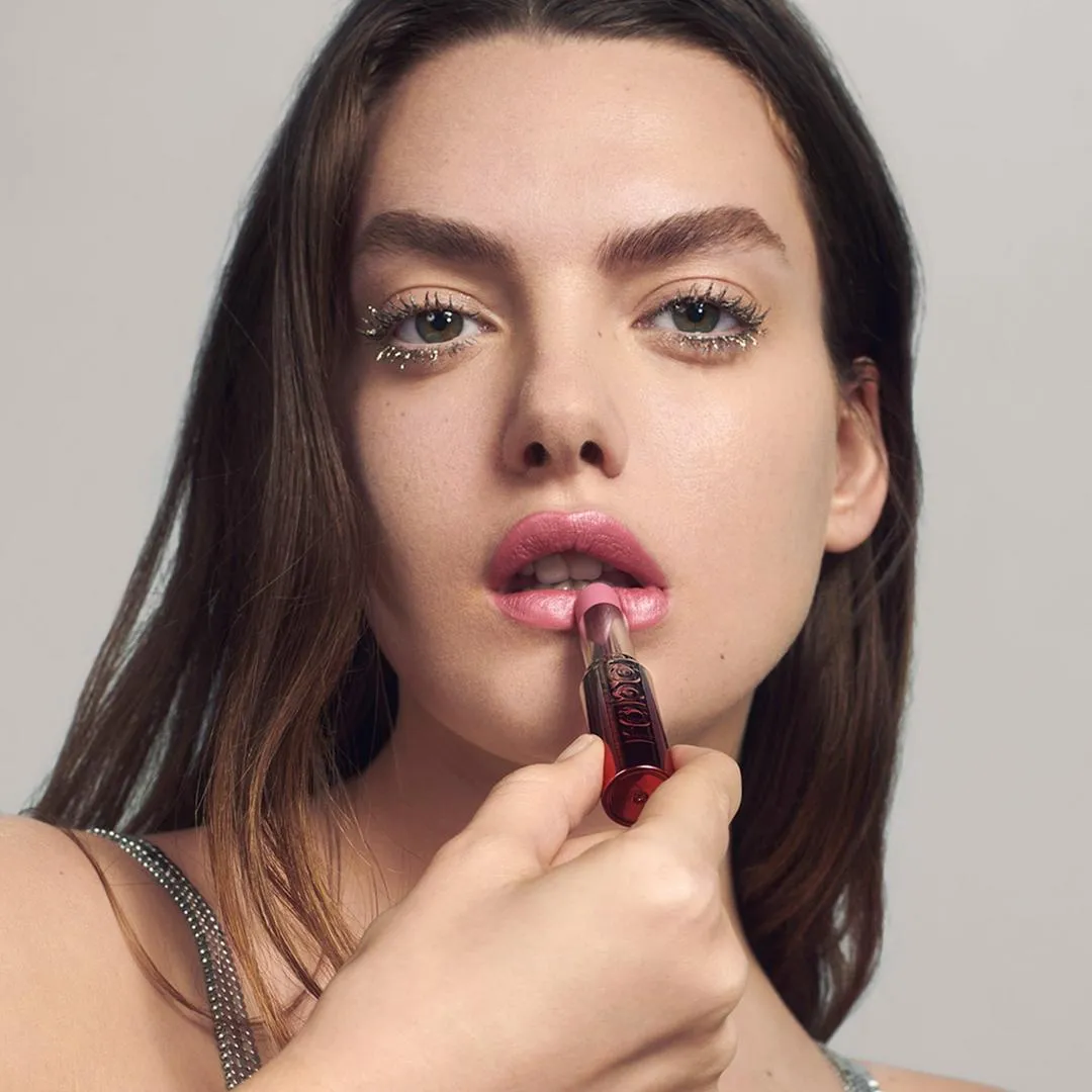 Rabanne Famous Lipcolor Metallic Lipstick - Imagen 2