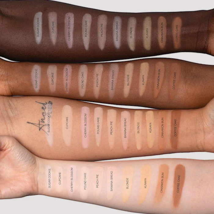 HUDA BEAUTY Easy Bake Blurring Loose Baking & Setting Powder - Imagen 3