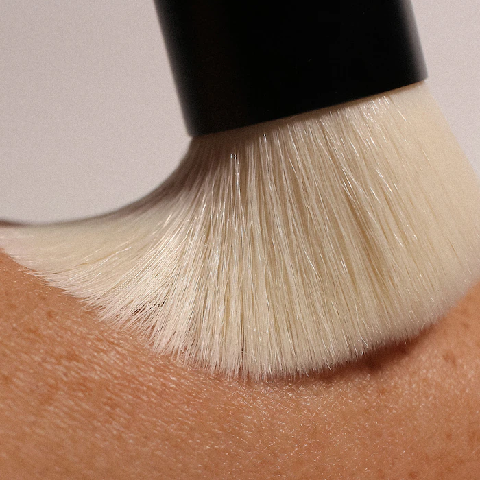 MERIT Brush No. 1 Tapered Blending Brush - Imagen 5