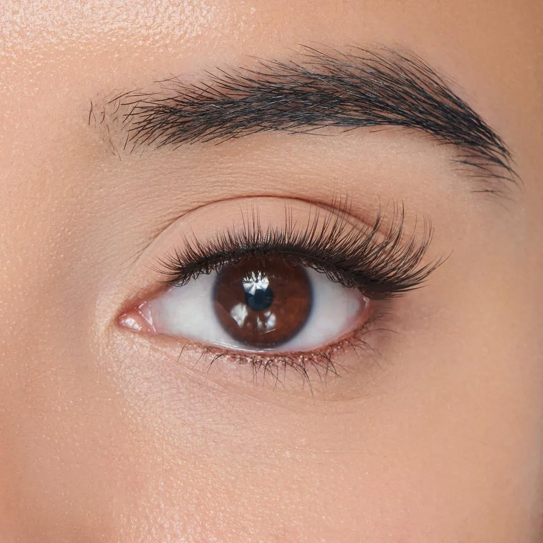 Kiss imPRESS+ Press On Self Adhesive Eyelashes - Imagen 3