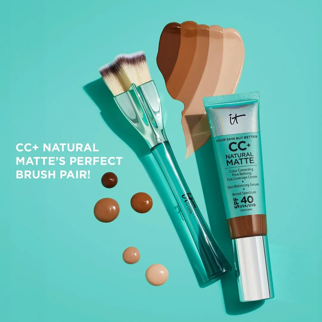 IT Brushes Limited Edition Star Foundation Brush - Imagen 3