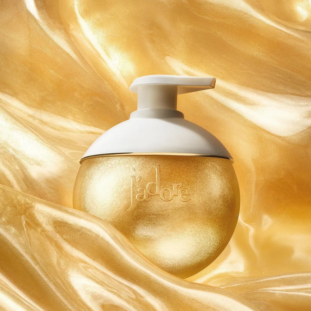 Dior J'adore Les Adorables Shimmering Body Oil - Imagen 3