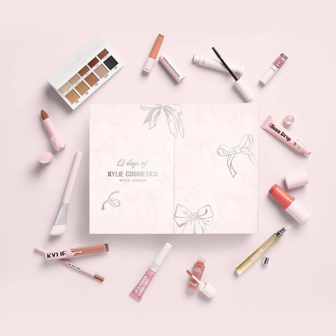 KYLIE COSMETICS 12 Days of Kylie Advent Calendar - Imagen 5