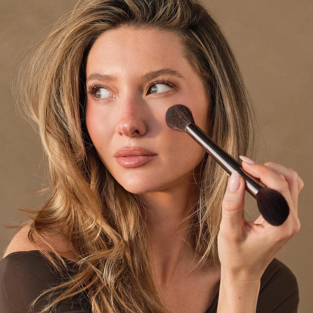 Real Techniques Kelli Anne Everything Powder Brush - Imagen 2
