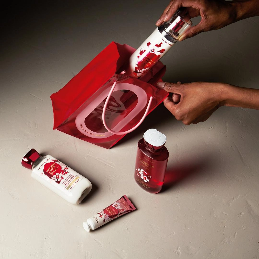 Bath & Body Works Japanese Cherry Blossom Gift Set - Imagen 3