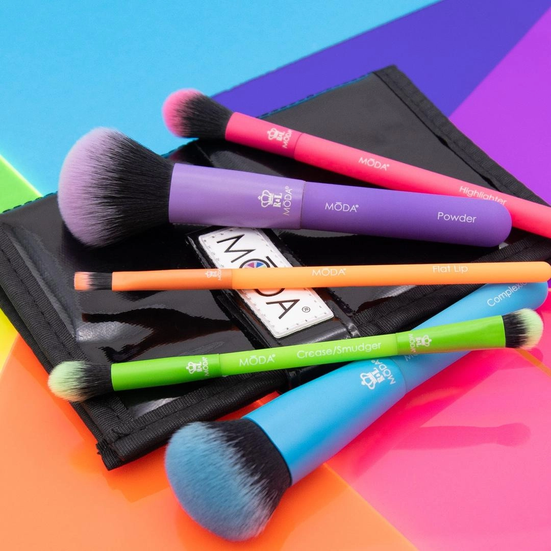 MŌDA Totally Electric Complete Face Flip Makeup Brush Kit - Imagen 2